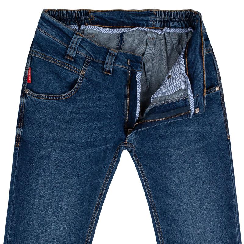 Slim-Fit Jeans aus Stretch-Denim 