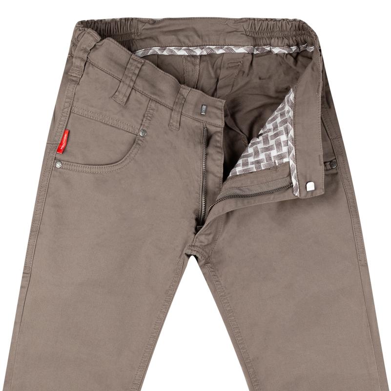 Regular-Fit Chino 52
