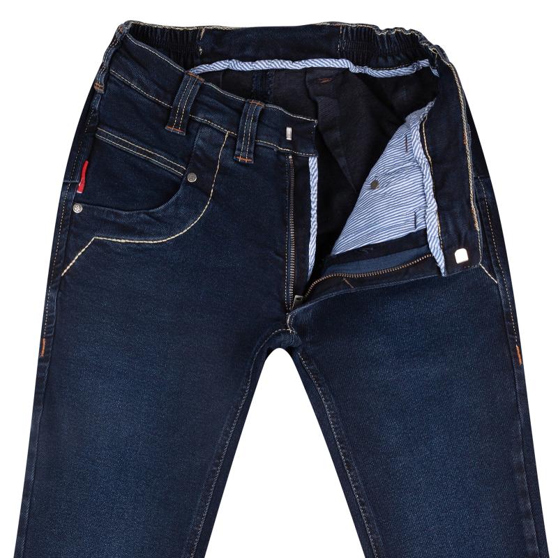 Slim-Fit Jeans aus Stretch-Denim 56