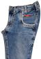 morepic-3